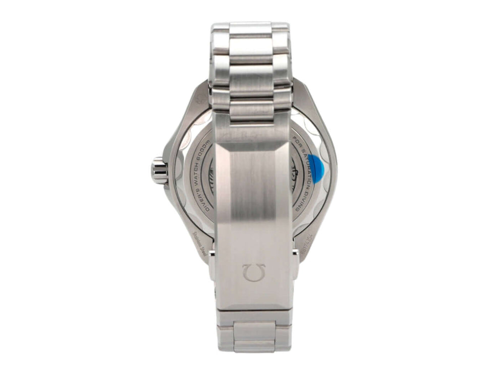 Rückansicht der Omega Seamaster Planet Ocean 6000M Ultra Deep mit Edelstahlband und sichtbarem Zifferblatt.