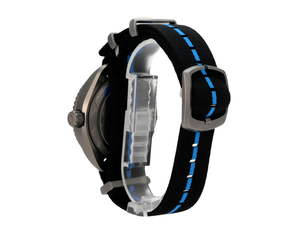 Omega Seamaster Planet Ocean 6000M Ultra Deep 215.92.46.21.01.001 mit schwarzem Textilband und blauen Akzenten