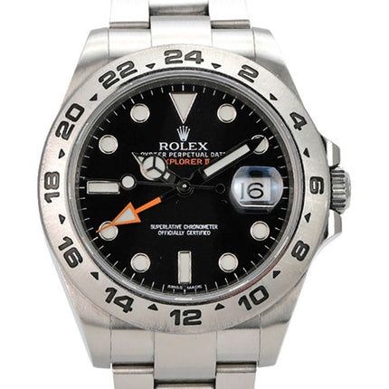 Rolex Explorer II 42 Edelstahl 216570 Schwarz mit schwarzem Zifferblatt und Edelstahl-Armband.