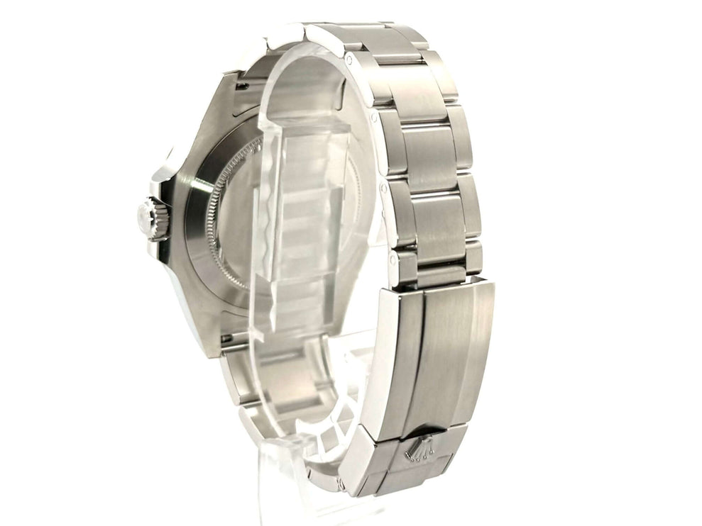 Rückseite der Rolex Explorer II 42 mm Edelstahl Ref. 216570 aus 2018 mit satiniertem Oyster Edelstahl Armband und Sicherheitsfaltschließe.