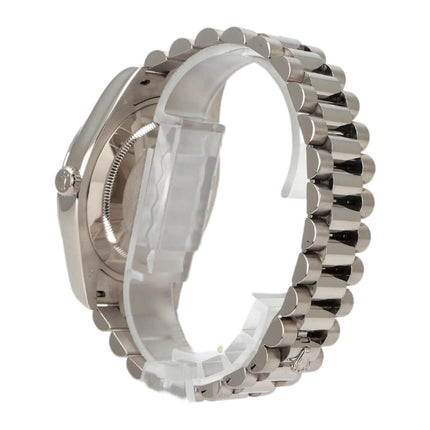 Rolex Day-Date II 218239 Armband aus 18 kt Weißgold, seitliche Ansicht mit Faltschließe.