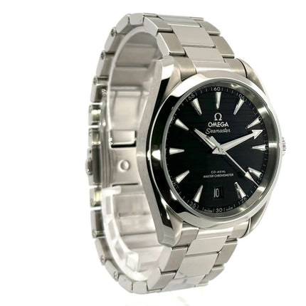 Omega Seamaster Aqua Terra 150M Master Chronometer 220.10.38.20.01.001 Edelstahl poliertes Gehäuse, schwarzes Zifferblatt und Edelstahlarmband.