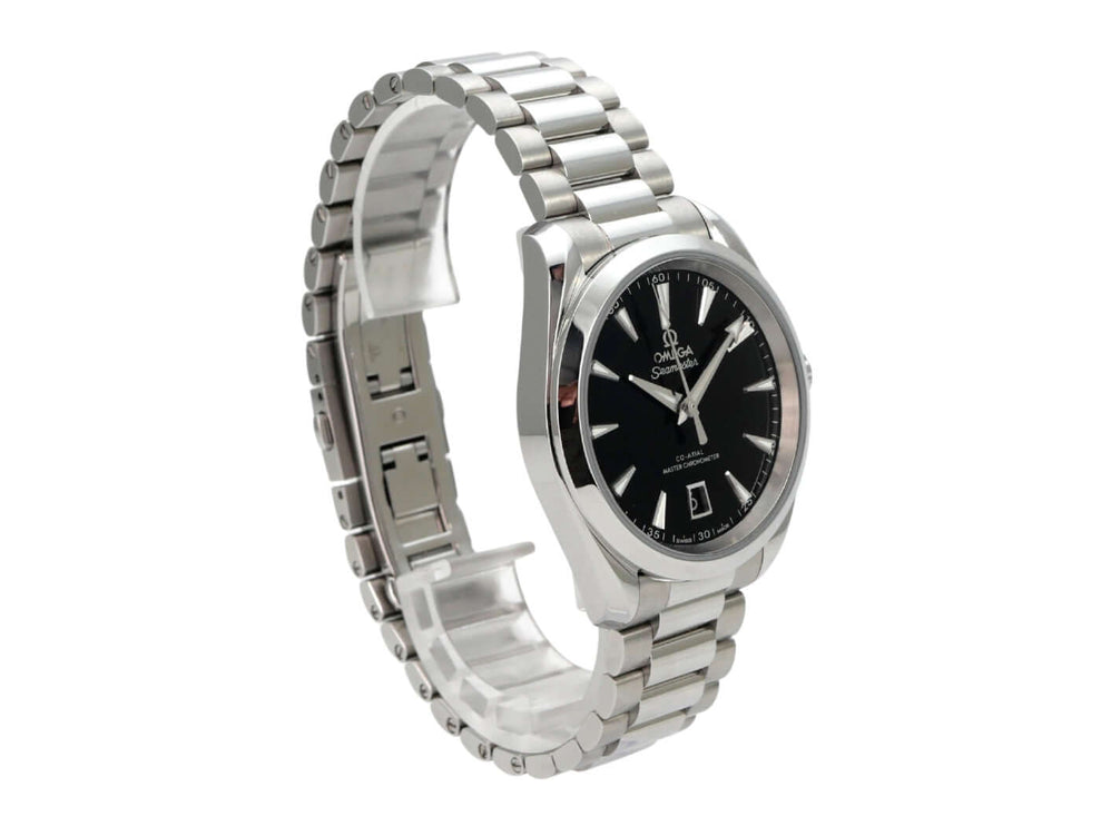 Omega Seamaster Aqua Terra 150M Master Chronometer 220.10.38.20.01.004 mit schwarzem Zifferblatt und Edelstahlarmband.