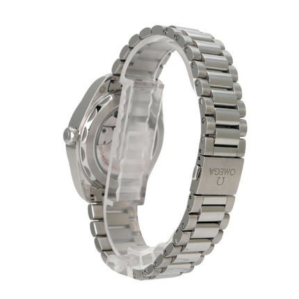 Omega Seamaster Aqua Terra 150M Master Chronometer 220.10.38.20.01.004 Edelstahl Armbandansicht
