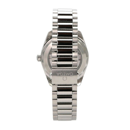 Omega Seamaster Aqua Terra 38 Shades 220.10.38.20.13.003 Edelstahlarmband von hinten zu sehen.