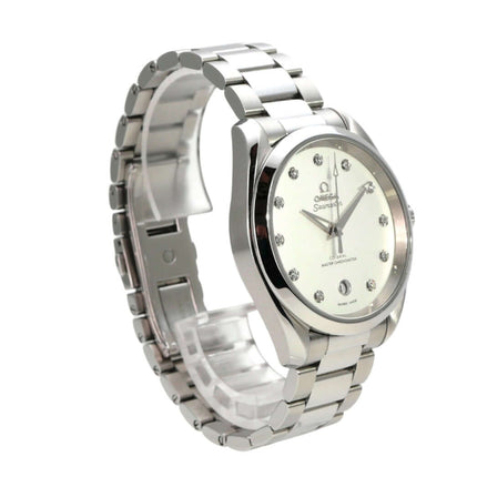 Omega Seamaster Aqua Terra 150m Master 220.10.38.20.52.001 mit silberfarbendem Zifferblatt und Diamanten.