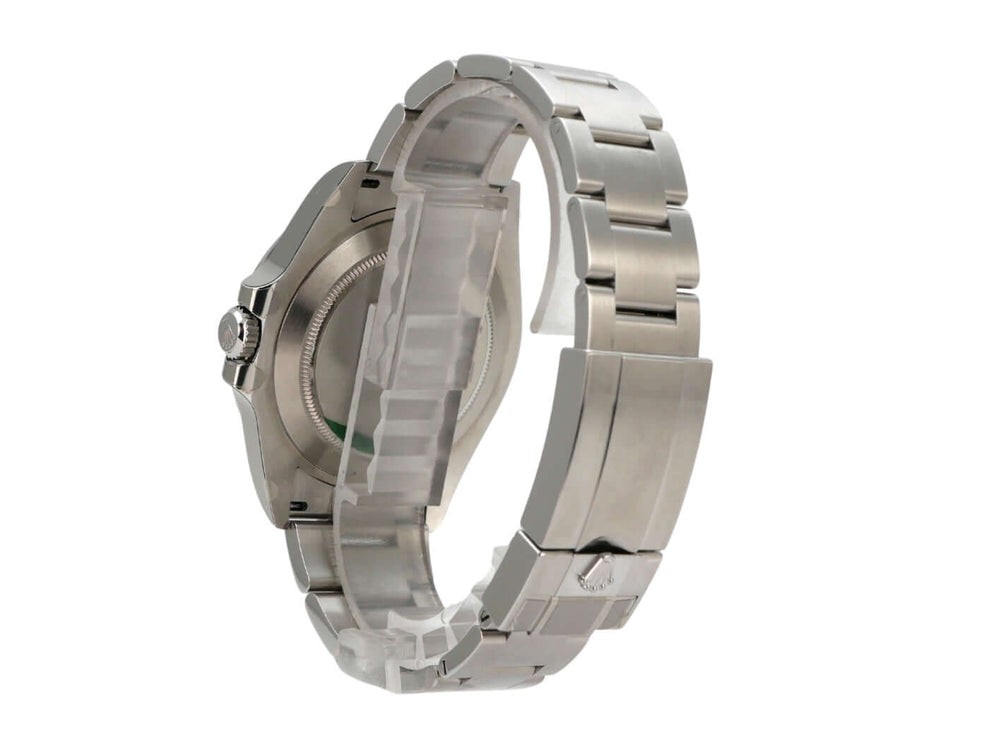 Rolex Explorer II 226570 Uhr mit poliertem und satiniertem Edelstahlarmband von der Seite.