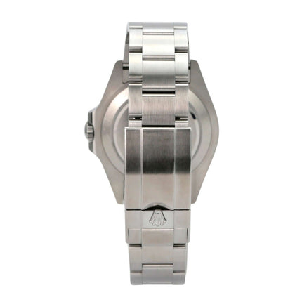 Rolex Explorer II 226570 Weiß Ansicht der Edelstahlarmband-Rückseite mit Sicherheitsfaltschließe.