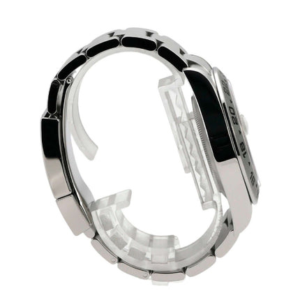 Rolex Explorer II 226570 Weiß seitliche Ansicht des Gehäuses und Armbands aus Edelstahl.