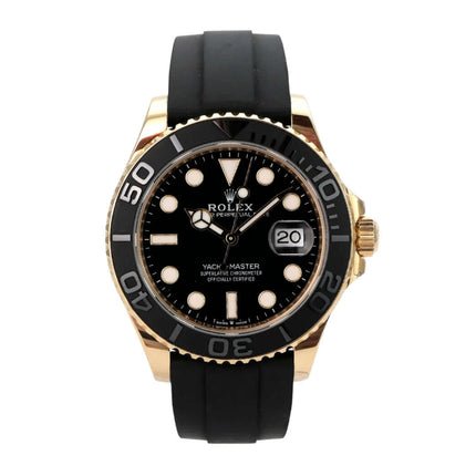 Rolex Yacht-Master 42 Gelbgold 226658 mit schwarzem Zifferblatt und Oyster-Kautschukband