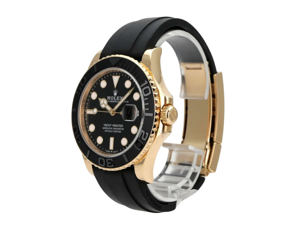 Rolex Yacht-Master 42 Gelbgold 226658 mit schwarzem Zifferblatt, Oyster-Kautschukband und Gelbgoldgehäuse