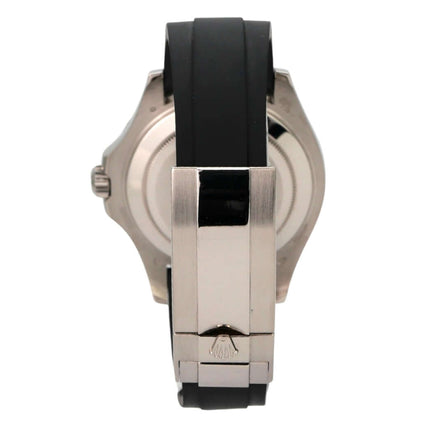 Rolex Yacht-Master 42 Weißgold 226659 Gehäuse und Oyster-Kautschukband von hinten, elegante Uhr.