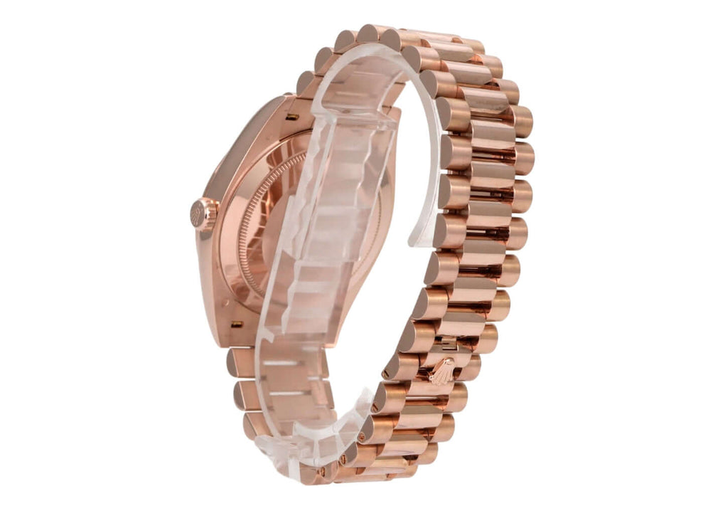 Rolex Day-Date 40 Everose-Gold 228235 Choco Index, 18 kt Everose-Gold Präsident Armband und Gehäuse