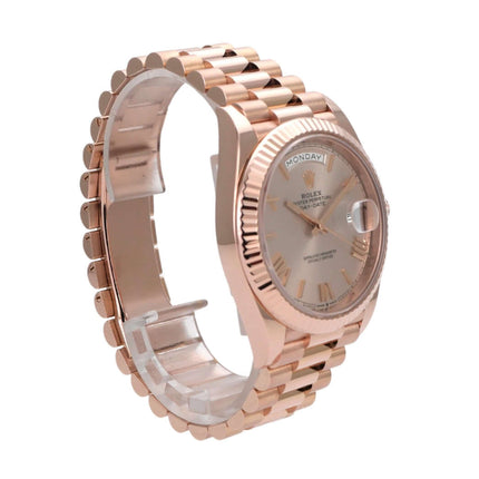 Rolex Day-Date 40 Everose Gold 228235 mit Sundust Zifferblatt und römischen Ziffern, 2021 Modell.