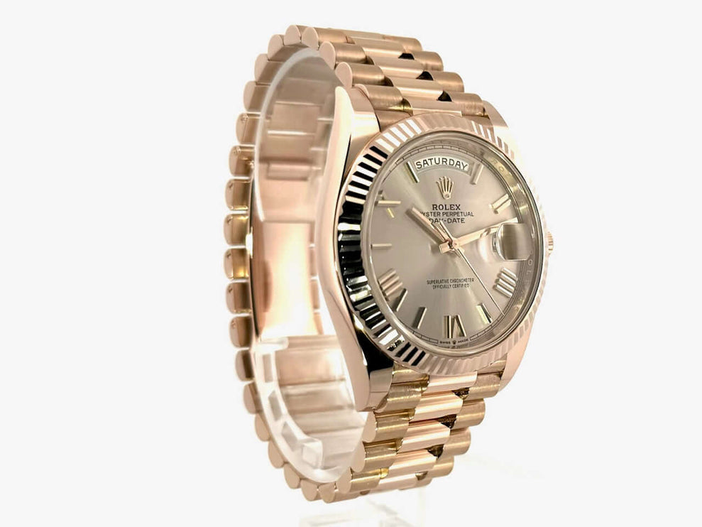 Rolex Day-Date 40 Everose-Gold 228235, Sundust Zifferblatt, römische Ziffern, Präsident Armband, 40 mm Gehäusedurchmesser, Luxusuhr 2021