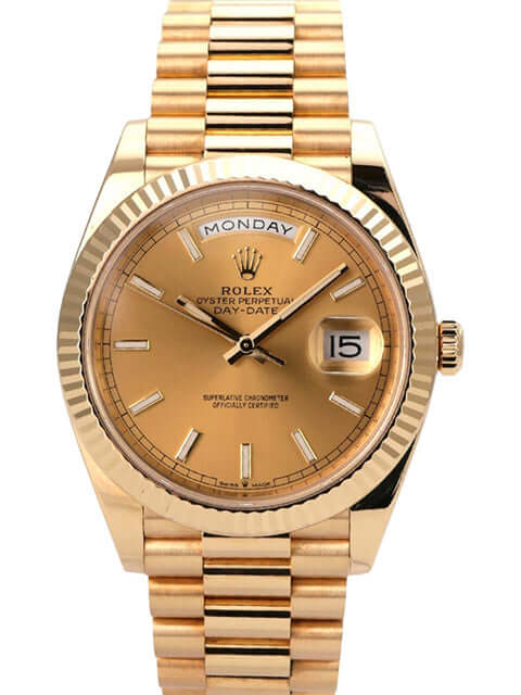 Rolex Day-Date 40 Gelbgold 228238 Champagner mit Champagnerfarbenem Zifferblatt und Gelbgold Armband.