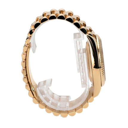 Rolex Day-Date 40 Gelbgold 228238 Schwarz seitliche Ansicht des Armbands mit Präsidentenstruktur aus 18 kt Gelbgold.