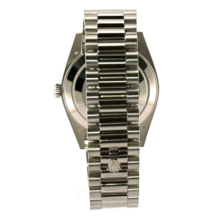 Rückseite Rolex Day-Date 40 Weißgold 228239 Blau mit Präsident Armband aus poliertem und satiniertem 18 kt Weißgold