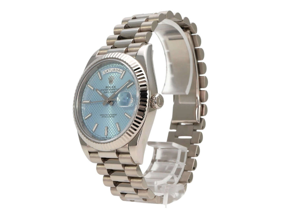 Rolex Day-Date 40 Weißgold 228239 Eisblau mit Präsident-Armband, Automatikwerk und eisblauem Zifferblatt