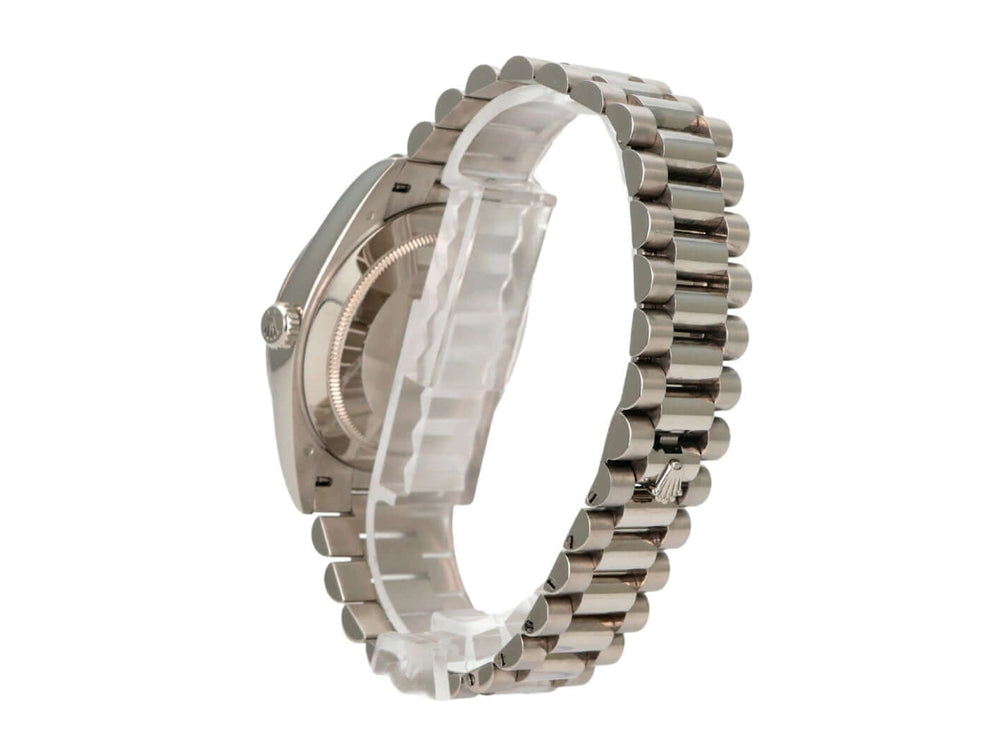Rolex Day-Date 40 Weißgold 228239 Eisblau, 18 kt Weißgold, Präsident-Armband, Automatikwerk