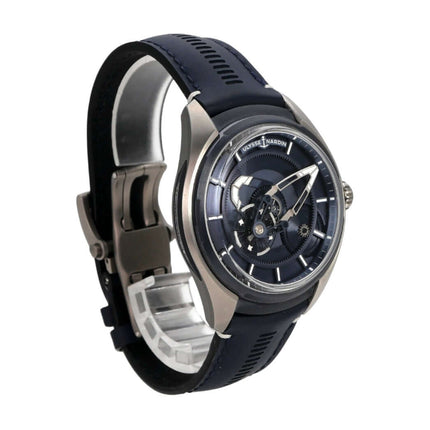 Ulysse Nardin Freak X Ti Blue 2303-270/03 Uhr mit blauem Zifferblatt und Titan-Gehäuse.