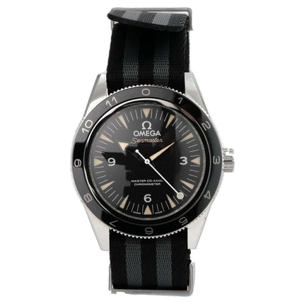 Omega Seamaster 300 Master Co-Axial James Bond Spectre 233.32.41.21.01.001, schwarzes Zifferblatt, NATO-Armband