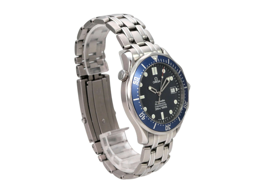 Omega Seamaster Diver 300M 2531.80.00: sportliche Taucheruhr aus Edelstahl mit blauem Zifferblatt und Stahlband