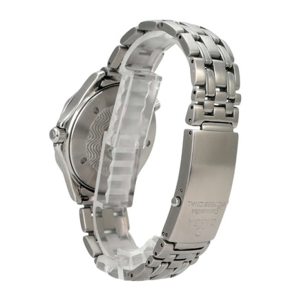 Omega Seamaster Diver 300M 2531.80.00 aus Edelstahl mit Automatikwerk und blauem Zifferblatt, Seitenansicht