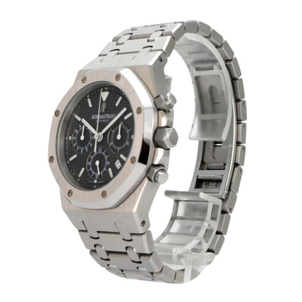 Audemars Piguet Royal Oak Chronograph 25860ST.OO.1110ST.01 mit Edelstahl-Gehäuse und schwarzem Zifferblatt.