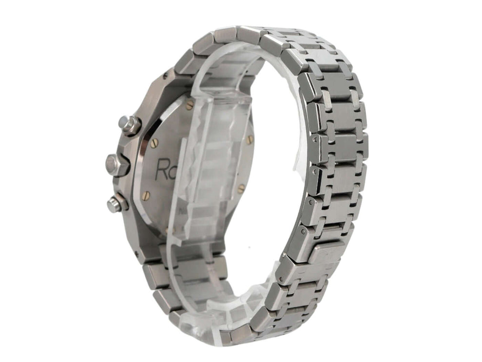 Audemars Piguet Royal Oak Chronograph 25860ST.OO.1110ST.01 Edelstahlarmband und Gehäuseansicht.
