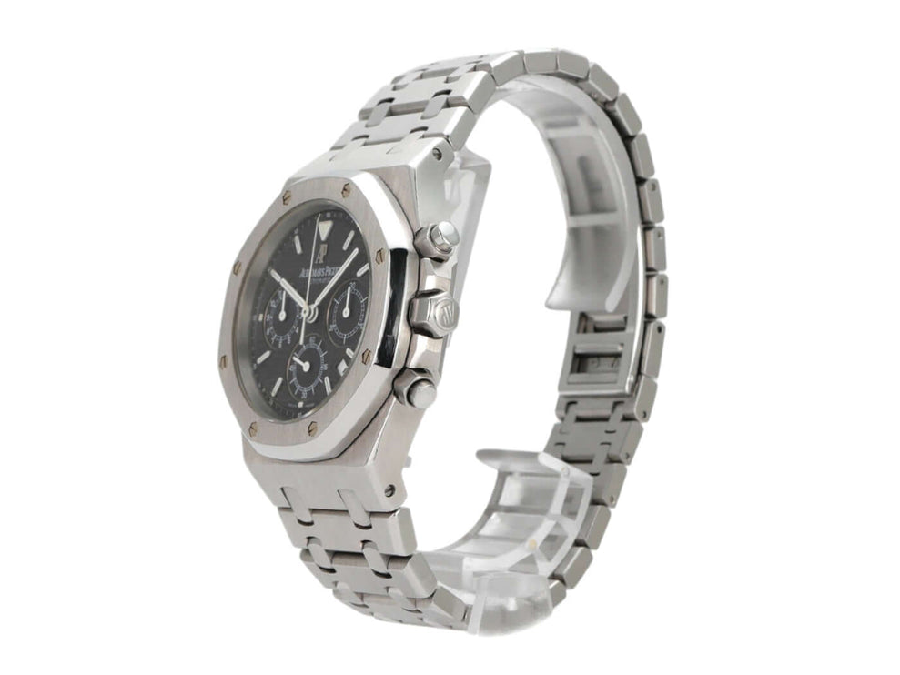 Audemars Piguet Royal Oak Chronograph 25860ST mit Edelstahl-Gehäuse und schwarzem Zifferblatt, 39 mm Durchmesser.