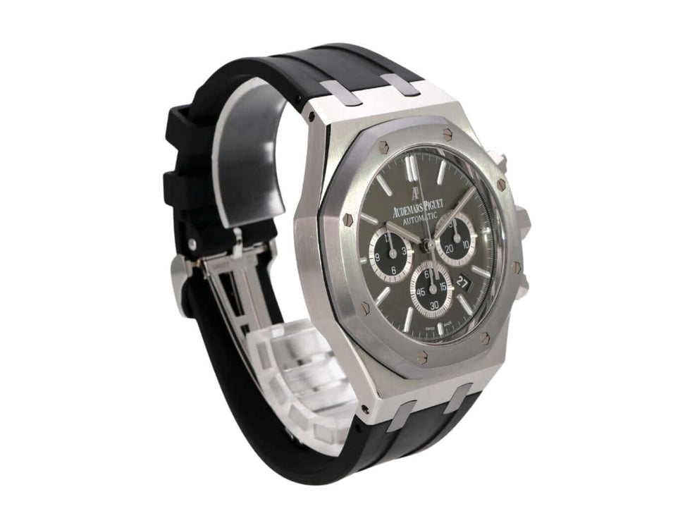 Audemars Piguet Royal Oak Chronograph 26325TS.OO.D005CR.01 Leo Messi mit schwarzem Kautschukband und anthrazitfarbenem Zifferblatt.