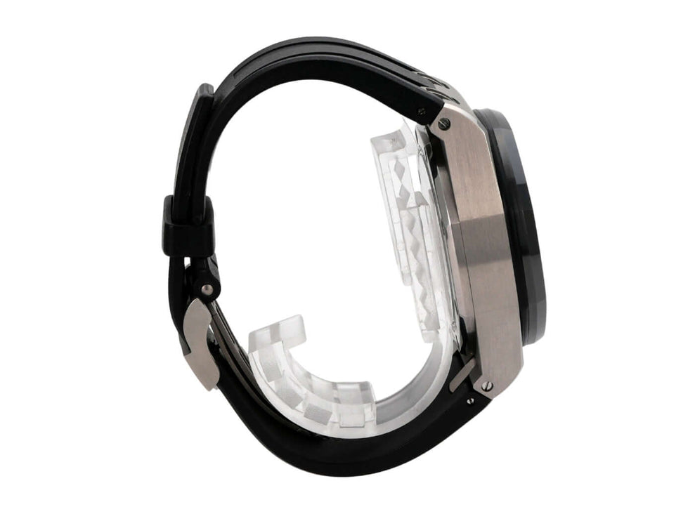 Audemars Piguet Royal Oak Offshore 26387IO.OO.D002CA.01 seitliche Ansicht mit Titan-Gehäuse und schwarzem Kautschukband.