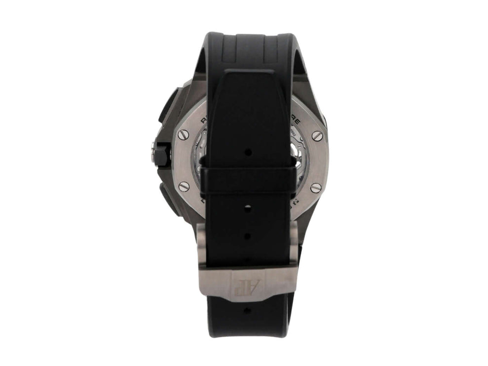 Audemars Piguet Royal Oak Offshore 26387IO.OO.D002CA.01 Rückansicht mit schwarzem Kautschukband und Titan-Schließe.