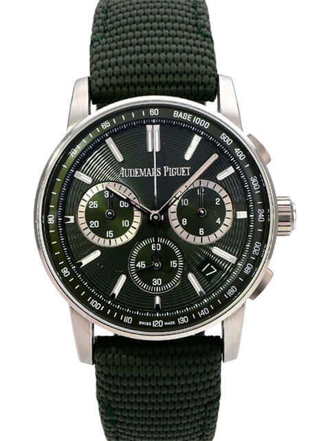 Audemars Piguet Code 11.59 Chronograph 26393ST.OO.A056KB.01 mit grünem Zifferblatt und gummiertem Armband.