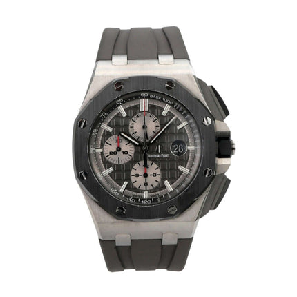 Audemars Piguet Royal Oak Offshore Chronograph 26400IO.OO.A004CA.01 mit Titan-Gehäuse und grauem Kautschukarmband.