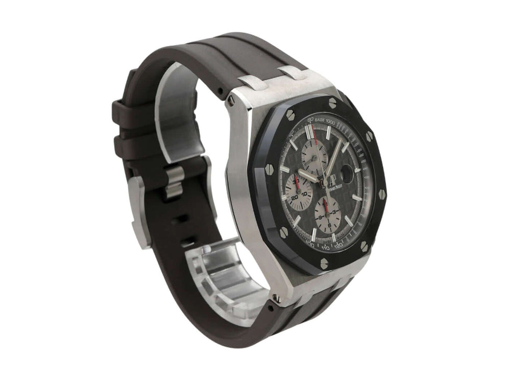 Audemars Piguet Royal Oak Offshore Chronograph 26400IO.OO.A004CA.01 mit grauem Kautschuk Armband und Titan-Gehäuse.