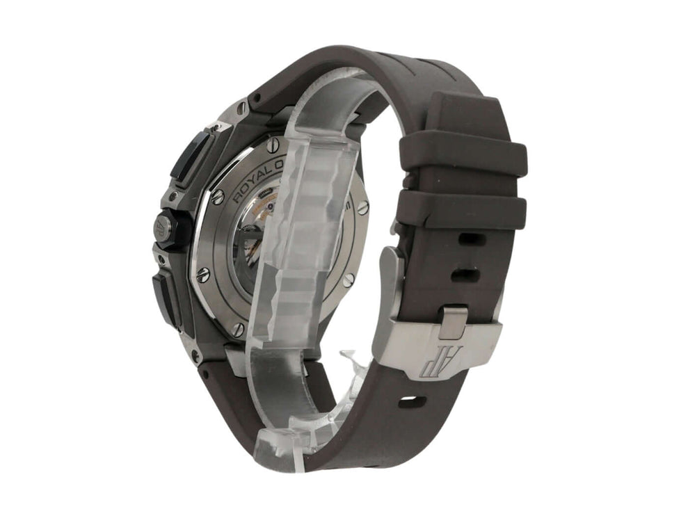 Audemars Piguet Royal Oak Offshore Chronograph 26400IO.OO.A004CA.01 Rückansicht mit grauem Kautschukarmband