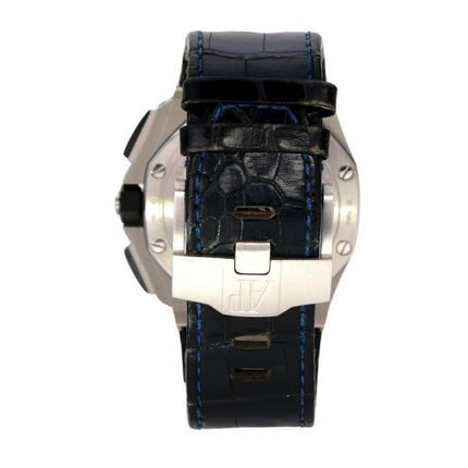 Audemars Piguet Royal Oak Offshore Platin 26401PO.OO.A018CR.01 mit blauen Lederband und Dornschließe.