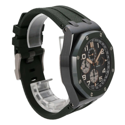 Audemars Piguet Royal Oak Offshore Chronograph 26405CE.OO.A056CA.01 Uhr mit grünem Kautschukband und Keramikgehäuse.