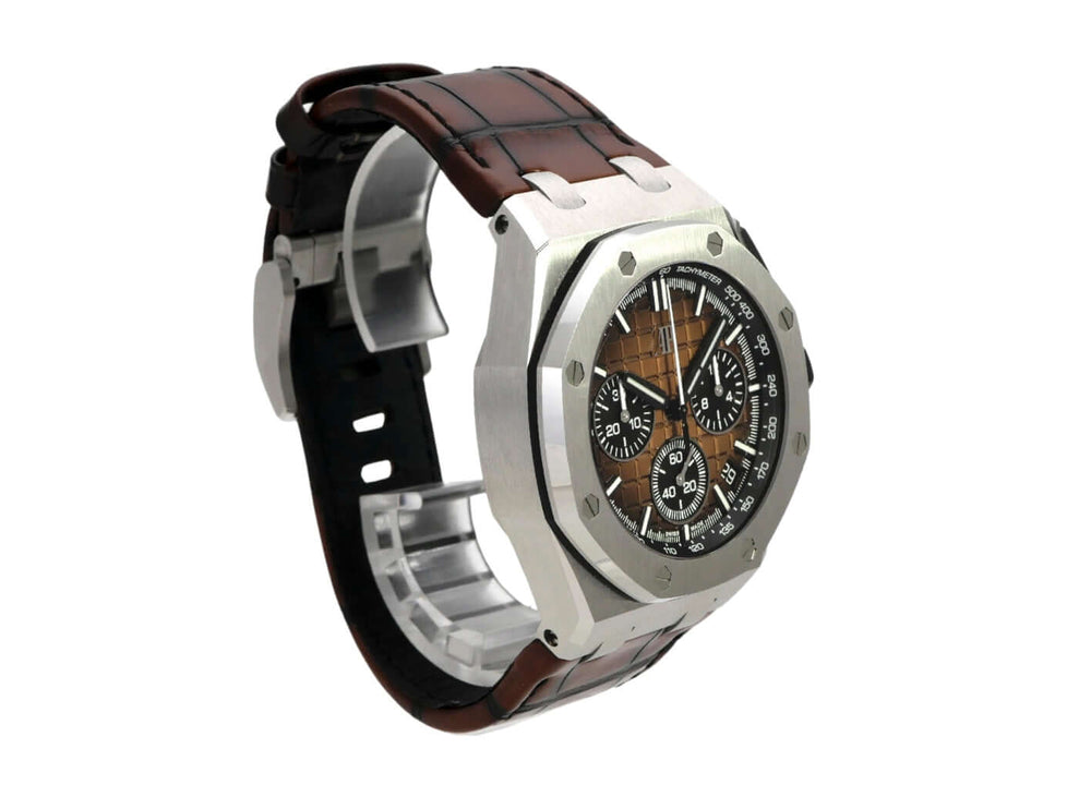 Audemars Piguet Royal Oak Offshore Chronograph 26420ST.OO.A828CR.01 mit braunem Lederband und schwarzem Zifferblatt.