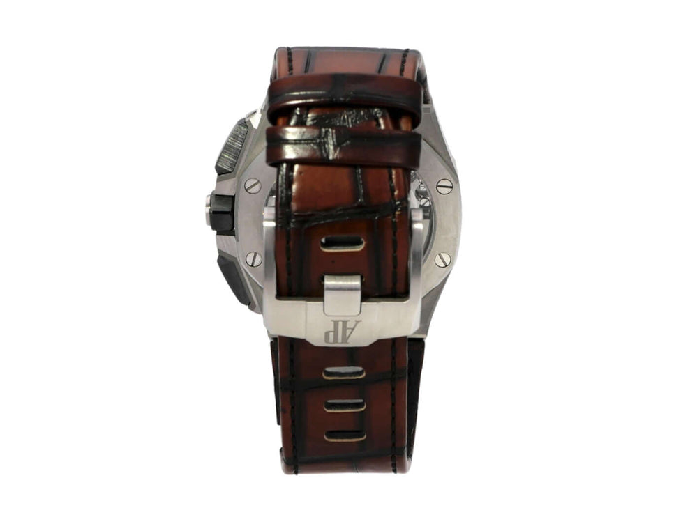Audemars Piguet Royal Oak Offshore Chronograph 26420ST.OO.A828CR.01, Rückansicht mit braunem Lederband und Edelstahlverschluss.