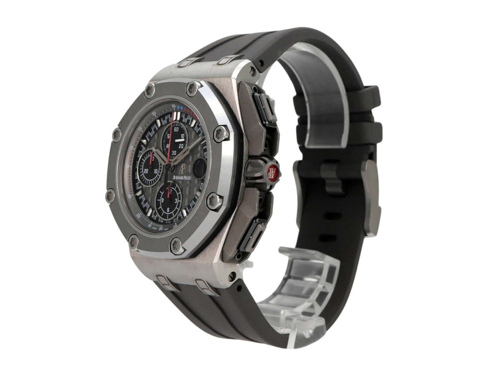 Audemars Piguet Royal Oak Offshore Chronograph Michael Schumacher 26568IM.OO.A004CA.01 mit schwarzem Kautschukband und grauem Zifferblatt.