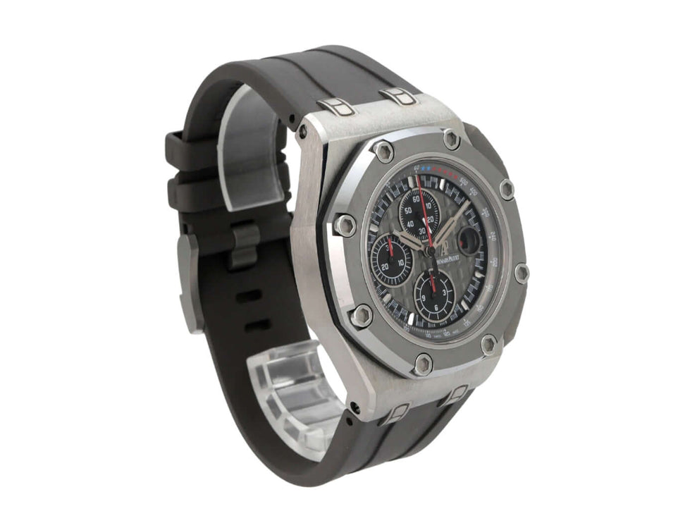 Audemars Piguet Royal Oak Offshore Chronograph Michael Schumacher 26568IM.OO.A004CA.01 mit grauem Kautschukband und Titan-Gehäuse.