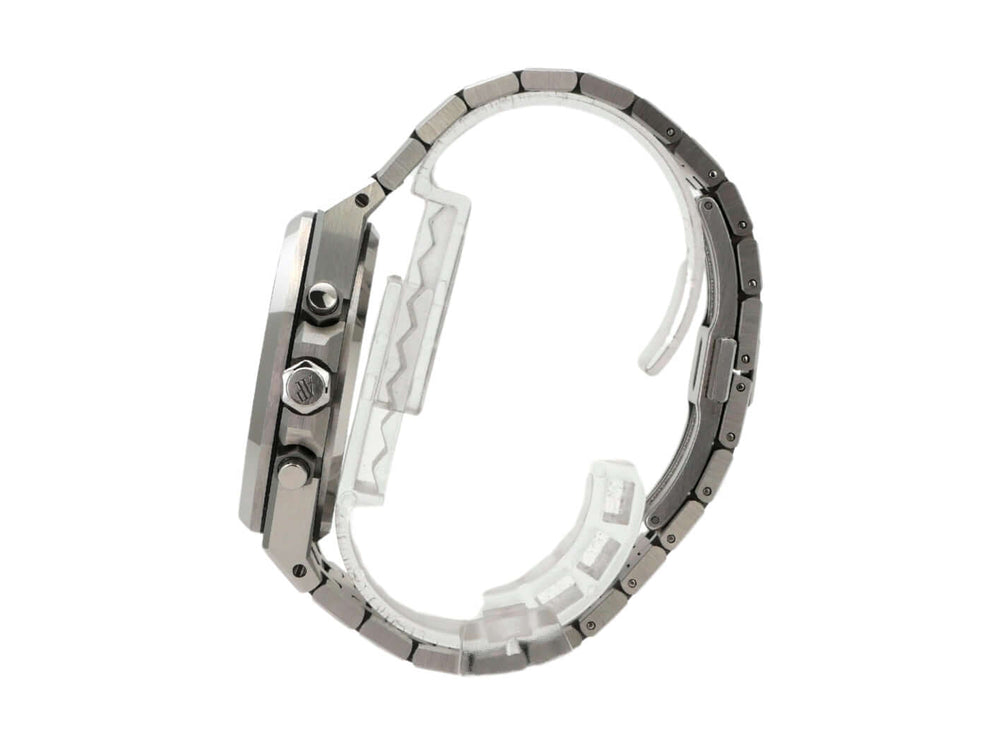 Seitenansicht der Audemars Piguet Royal Oak Chronograph 26715ST.OO.1356ST.02 Uhr mit Edelstahlarmband.