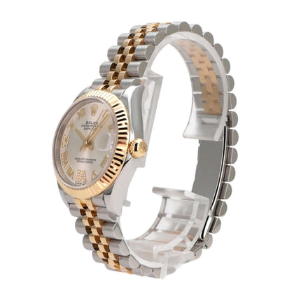 Rolex Datejust 31 Oystersteel Gelbgold 278273 Silber R DIA Jubile-Band, seitliche Ansicht der Uhr mit silberfarbenem Zifferblatt.