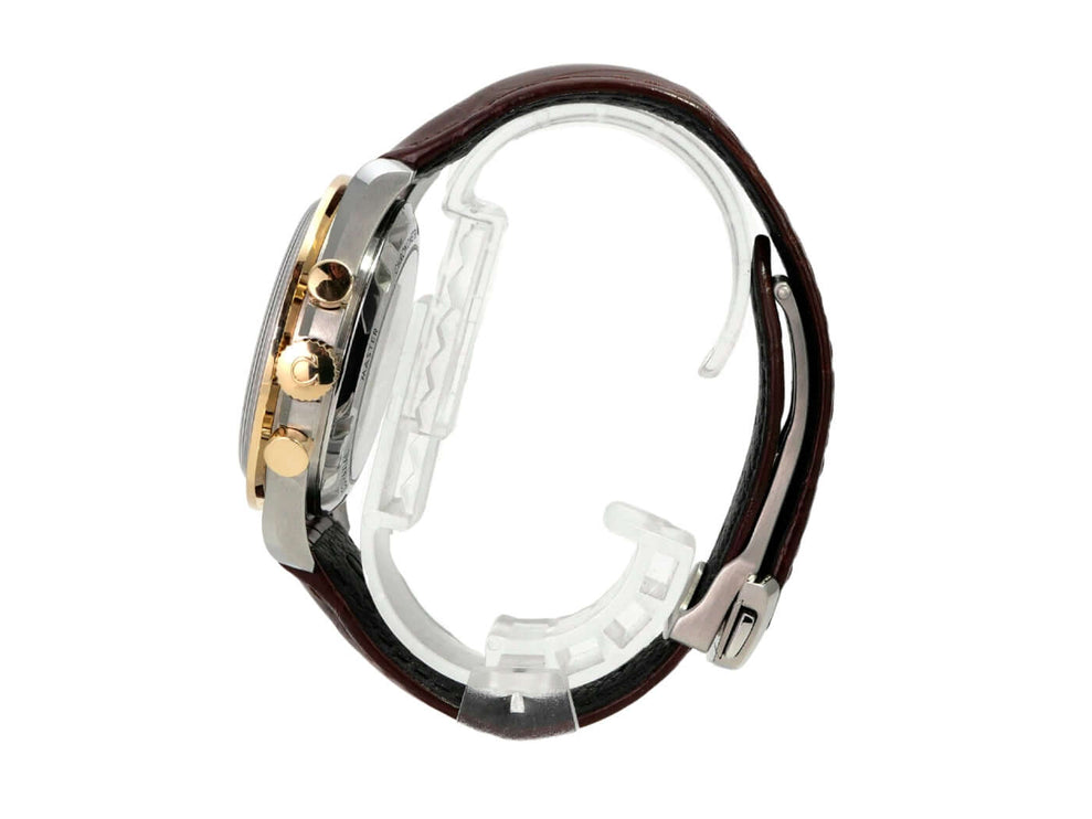 Seitenansicht der Omega Speedmaster Moonwatch 310.23.42.50.02.001 mit braunem Lederband und gelbgoldener Lünette