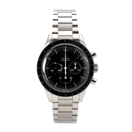 Omega Moonwatch First Omega in Space 310.30.40.50.06.001 mit Edelstahlband und schwarzem Zifferblatt.