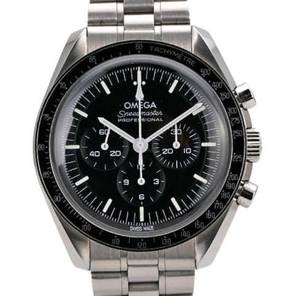 Omega Speedmaster Professional Moonwatch 310.30.42.50.01.001 mit schwarzem Zifferblatt und Edelstahlarmband