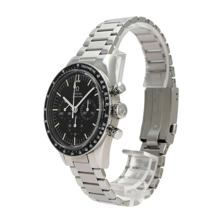 Omega Moonwatch Chronograph Kaliber 321 Ref. 311.30.40.30.01.001 mit Edelstahlarmband und schwarzem Zifferblatt.